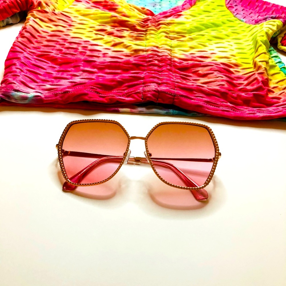 NWOT Rose Sunglasses - Picture 4 of 7